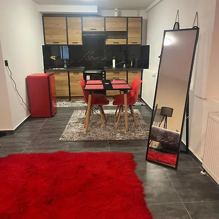 Elatovillage إلاتوشوري